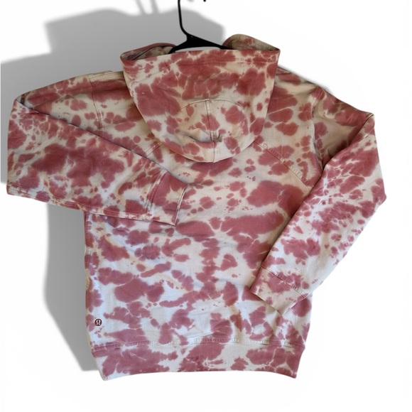 LuluLemonTie-Dye Hoodie in Pink and Cream - Picture 3 of 4